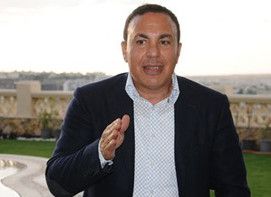 أيمن يونس