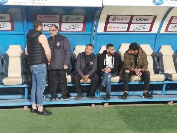 دكة الأهلي قبل المباراة