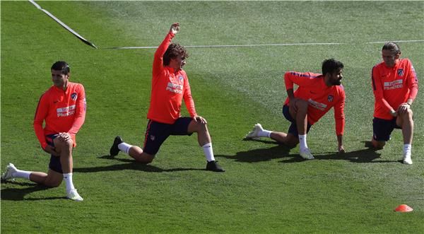 دييجو كوستا في تدريبات أتلتيكو 