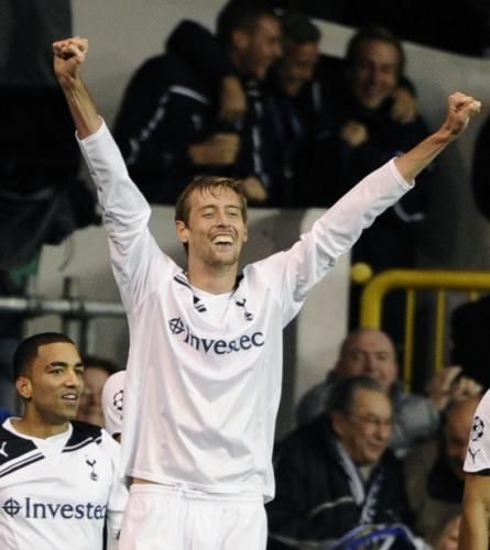 2010-11-02t211948z_01_djm16_rtridsp_3_soccer-champions_reuters