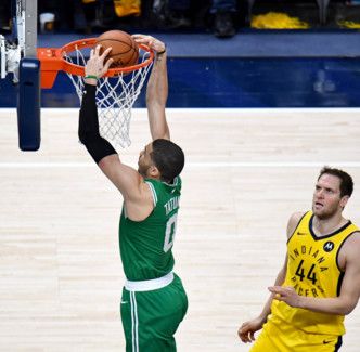 جانب من المنافسات