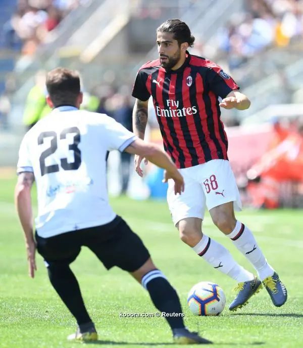 ?i=reuters%2f2019-04-20%2f2019-04-20t111402z_277311618_rc11bb154000_rtrmadp_3_soccer-italy-prm-mil_reuters