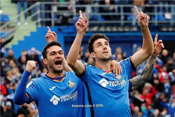 ?i=epa%2fsoccer%2f2019-04%2f2019-04-21%2f2019-04-21-07519716_epa