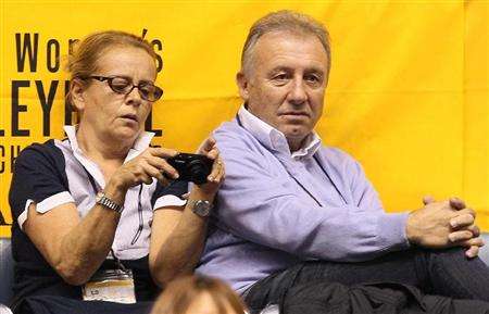 زاكيروني تابع مباراة سيدات اليابان وكوستاريكا لبطولة العالم لكرة الطائرة