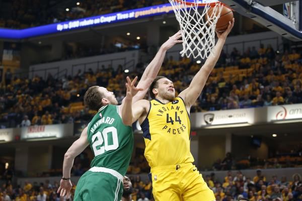 2019-04-21t183017z_1033867310_nocid_rtrmadp_3_nba-playoffs-boston-celtics-at-indiana-pacers_reuters