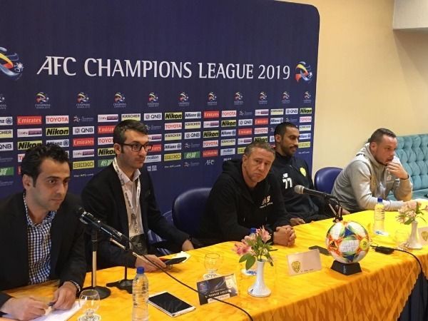 من المؤتمر الصحفي 