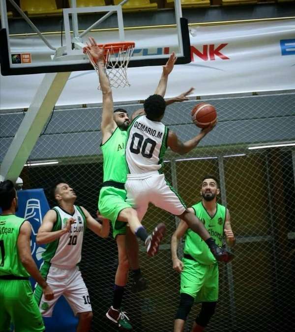 جانب من لقاء سابق بين الفريقين