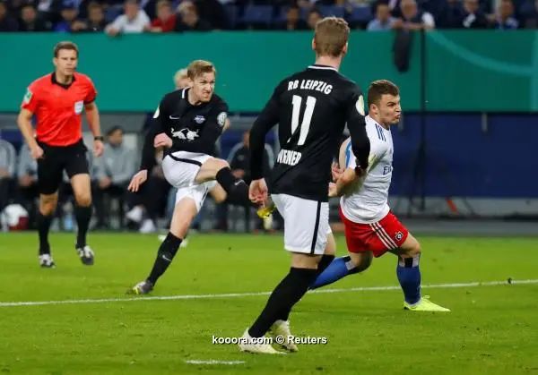 ?i=reuters%2f2019-04-23%2f2019-04-23t201927z_1554799178_rc1c41521690_rtrmadp_3_soccer-germany-hsv-rbl_reuters