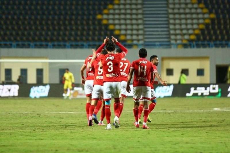 لاعبو الأهلي