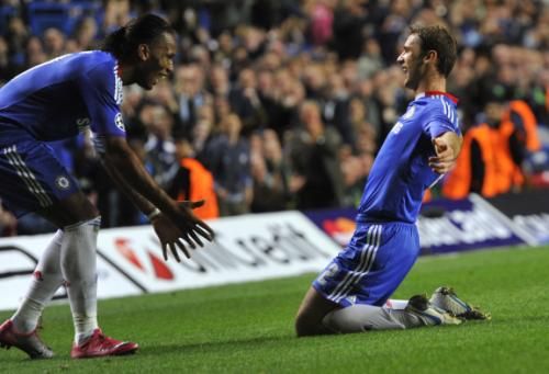 2010-11-03t212923z_01_clh112_rtridsp_3_soccer-champions_reuters