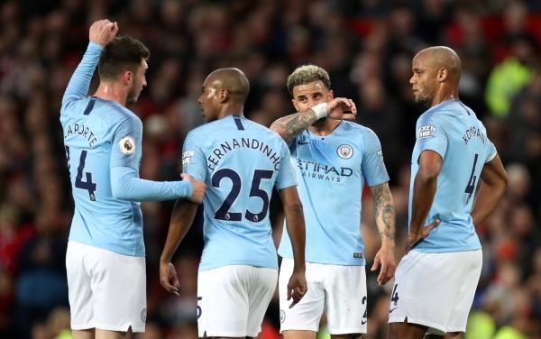 لاعبو مانشستر سيتي