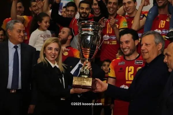 ?i=corr%2f125%2fkoo_125596