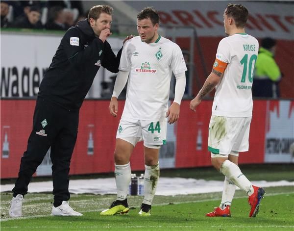 ماكس كروس وفيليب بارجفريدي وفلوريان كوفيلدت