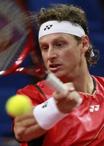 2010-11-04t144544z_01_bsl400_rtridsp_3_tennis-men-swiss_reuters