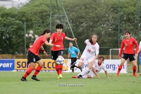 ?i=corr%2f126%2fkoo_126005