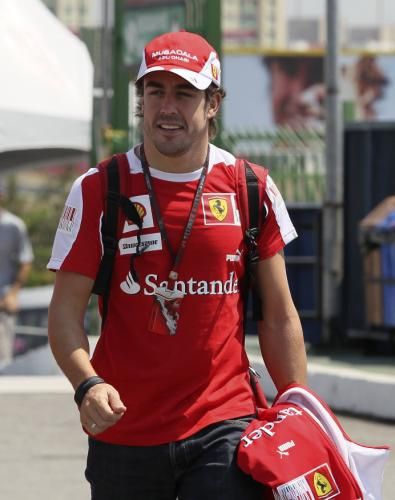 2010-11-04t135347z_01_sao212_rtridsp_3_motor-racing-prix_reuters