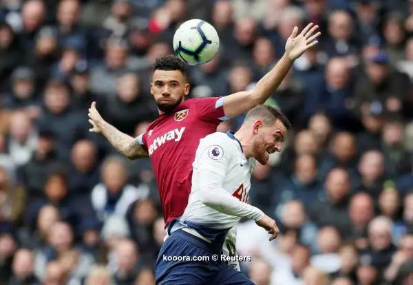 ?i=reuters%2f2019-04-27%2f2019-04-27t131756z_1602726337_rc16569177f0_rtrmadp_3_soccer-england-tot-whu_reuters