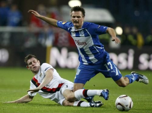 2010-11-04t183253z_01_mdj101_rtridsp_3_soccer-europa_reuters
