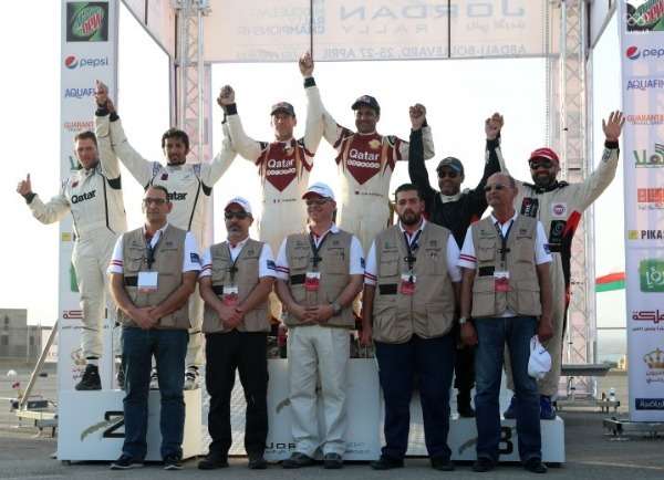 من تتويج العطية