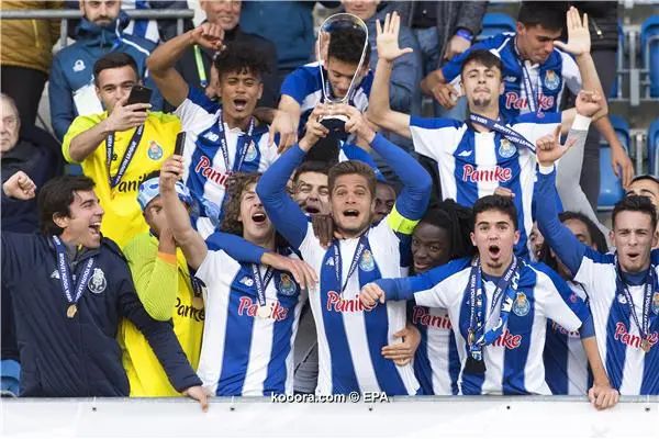 ?i=epa%2fsoccer%2f2019-04%2f2019-04-29%2f2019-04-29-07536813_epa