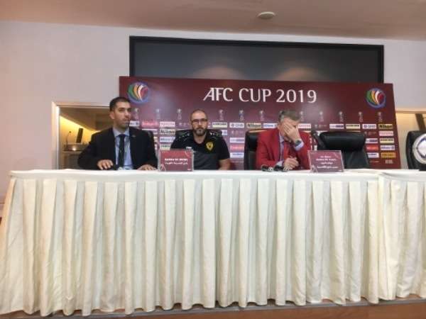 مارين خلال المؤتمر الصحفي