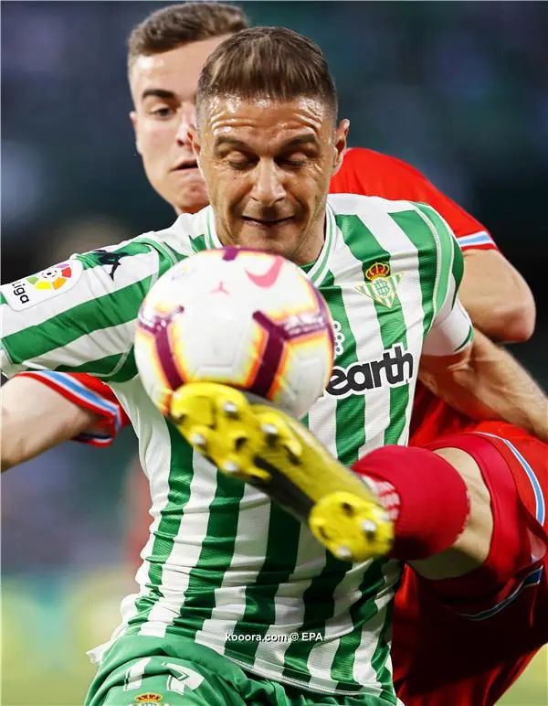 ?i=epa%2fsoccer%2f2019-04%2f2019-04-29%2f2019-04-29-07536991_epa