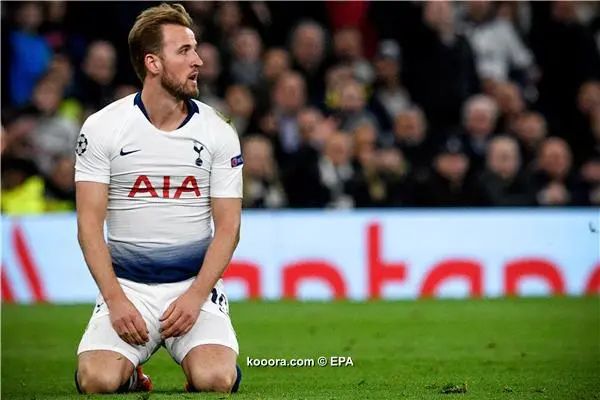 ?i=epa%2fsoccer%2f2019-04%2f2019-04-09%2f2019-04-09-07494979_epa