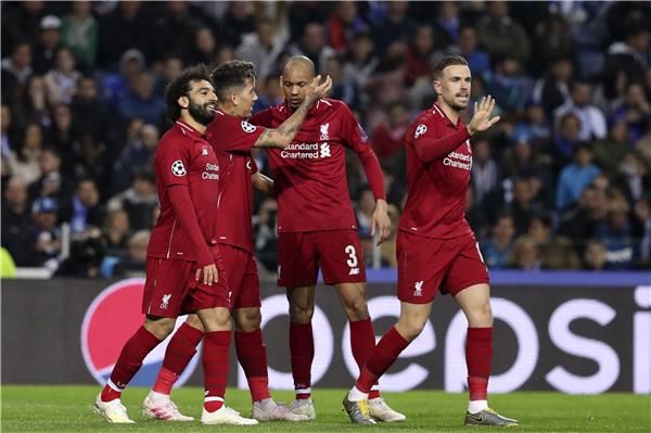 لاعبو ليفربول