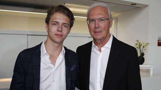 بيكنباور وحفيده