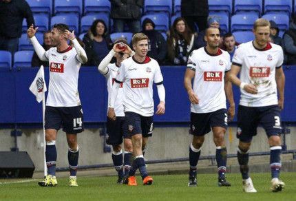 لاعبو بولتون