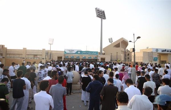 من طوابير التذاكر