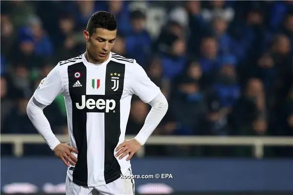 ?i=epa%2fsoccer%2f2018-12%2f2018-12-26%2f2018-12-26-07249298_epa