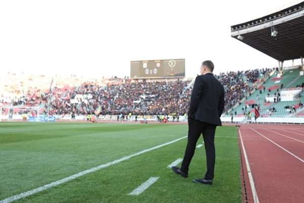 كارلوس ألوس