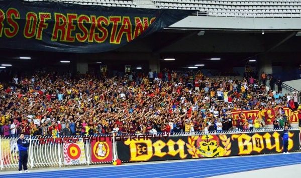 جماهير نصر حسين داي