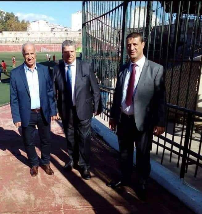 سعيد عليق (يسار)