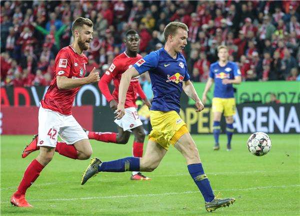 كلوسترمان خلال المباراة