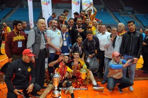 ?i=corr%2f127%2fkoo_127824