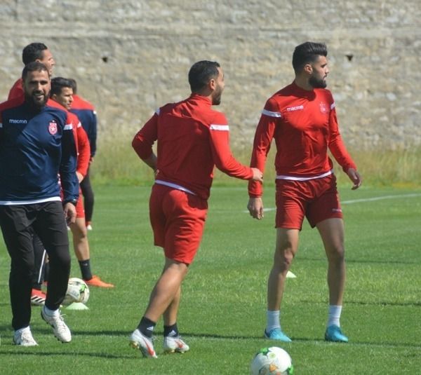 من تدريبات النجم الساحلي 