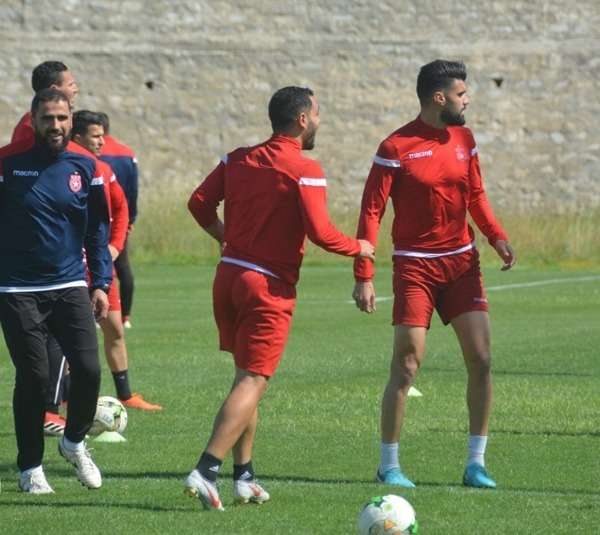 من تدريبات النجم الساحلي 