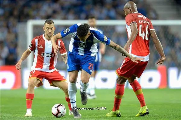 ?i=epa%2fsoccer%2f2019-05%2f2019-05-04%2f2019-05-04-07547665_epa