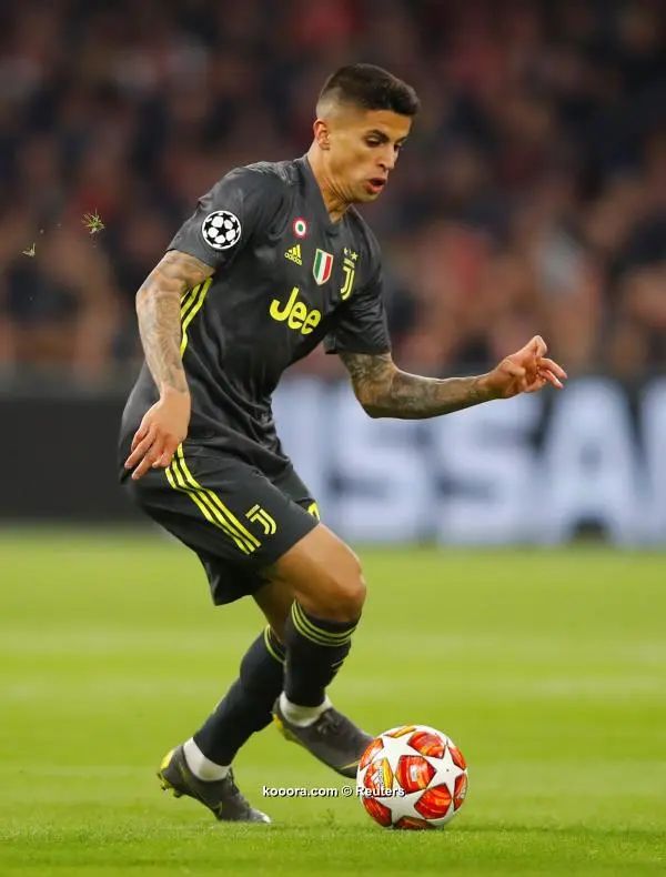 ?i=reuters%2f2019-04-10%2f2019-04-10t191452z_596236447_rc1761734500_rtrmadp_3_soccer-champions-aja-juv_reuters