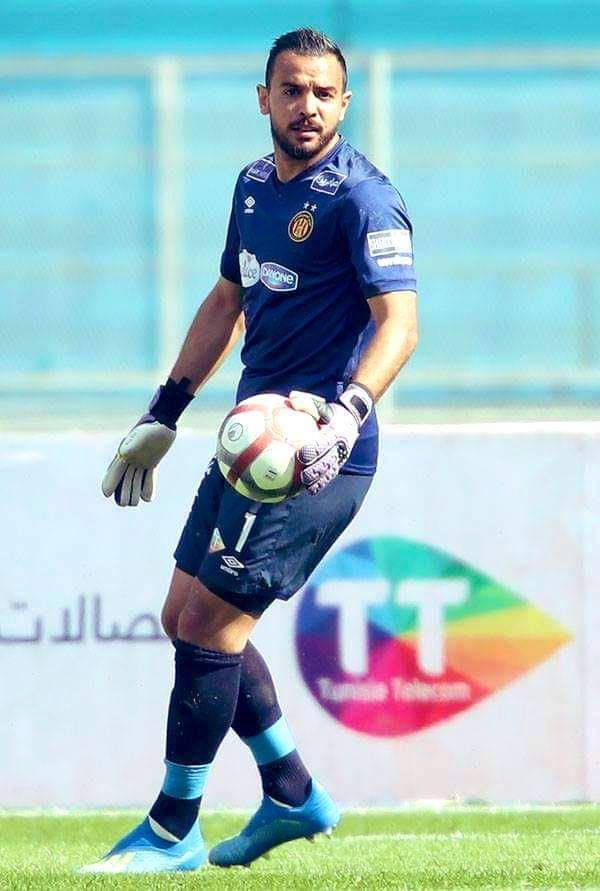 معز بن شريفية 