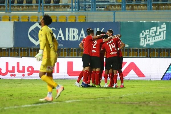 فرحة لاعبي الأهلي - تصوير: أحمد عواد