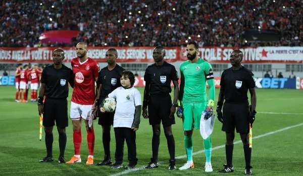 جنش قبل بداية اللقاء