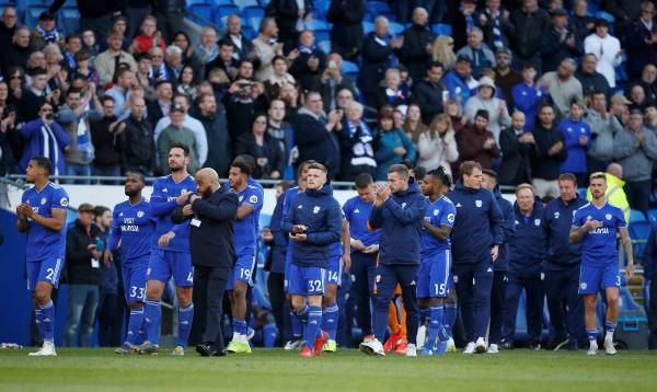 لاعبو كارديف