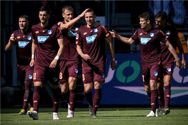 لاعبو هوفنهايم 