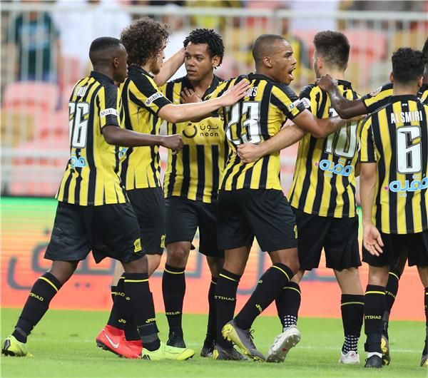 لاعبو الاتحاد