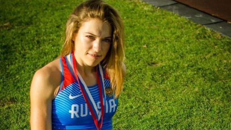 كسينيا سافينا 