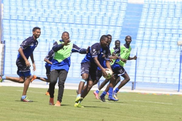 لاعبو الهلال 