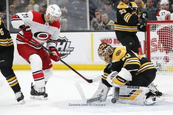 ?i=reuters%2f2019-05-10%2f2019-05-10t032423z_1245603450_nocid_rtrmadp_3_nhl-stanley-cup-playoffs-carolina-hurricanes-at-boston-bruins_reuters
